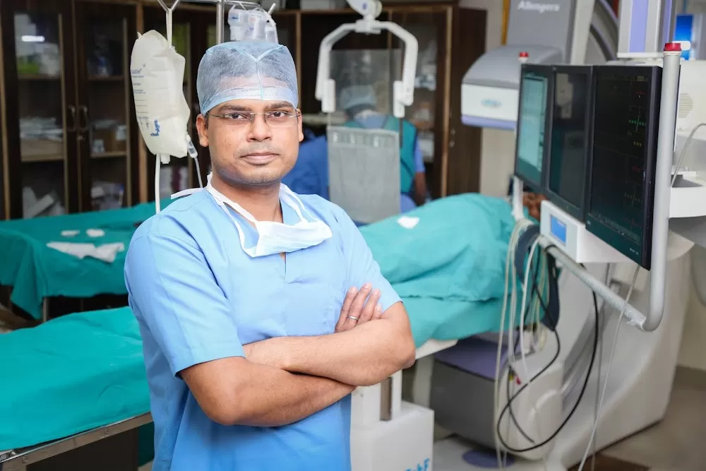 Dr. Gaurav Singhal - Photo 4