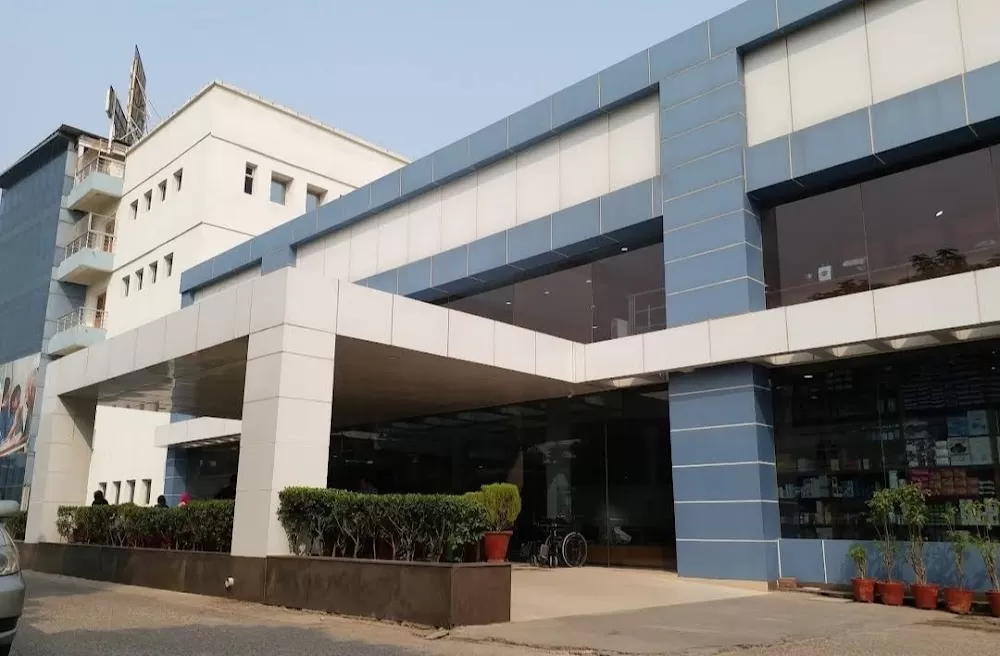 Sarvodaya Hospital, Sec 8 Faridabad - Photo 4