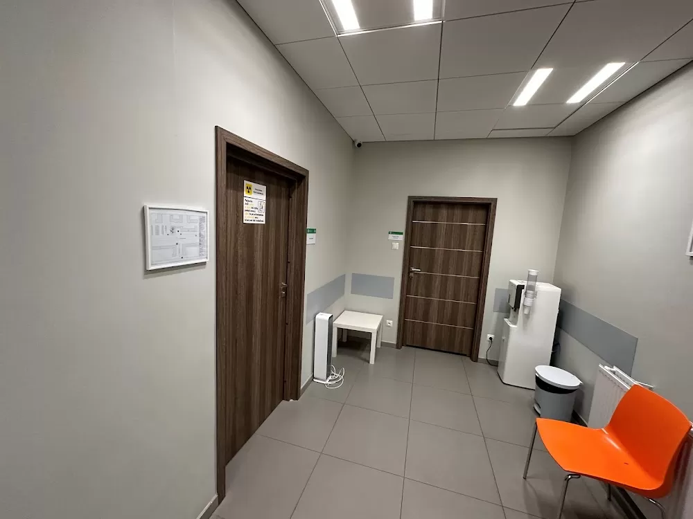 Świat Zdrowia Centrum Medyczne, Ul. W. Chrzanowskiego 4, Warszawa - Photo 3