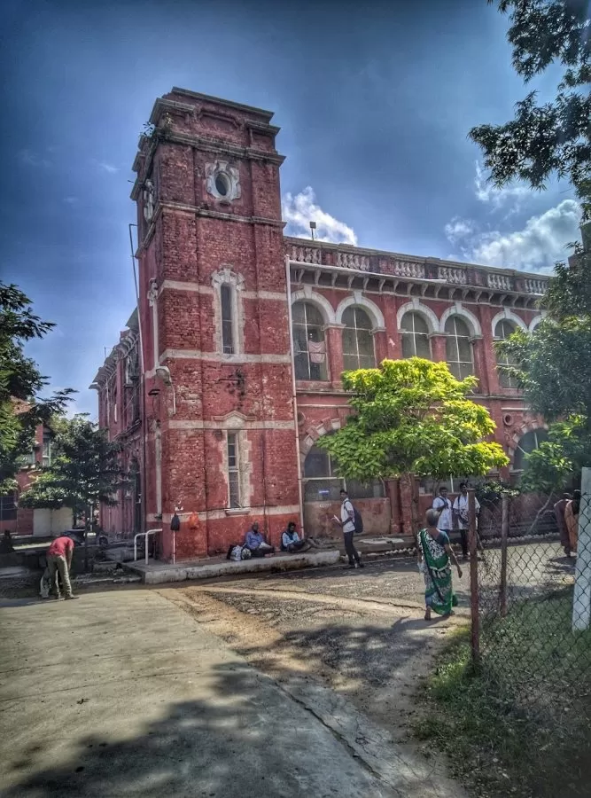 Regional Institute of Ophthalmology and Government Ophthalmic Hospital, Chennai - Photo 1