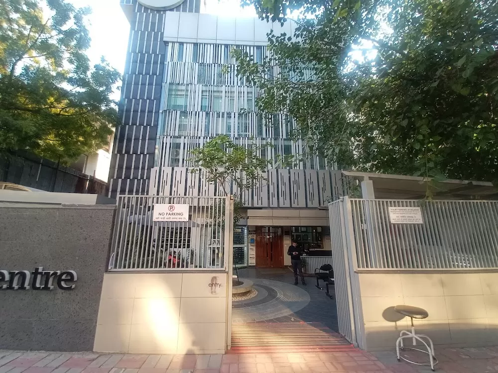 Shroff Eye Centre - Photo 5