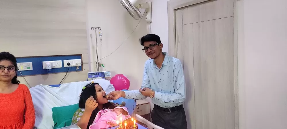 Indira IVF and Ravi Women's hospital- Best IVF Centre in Noida, Delhi - Photo 8