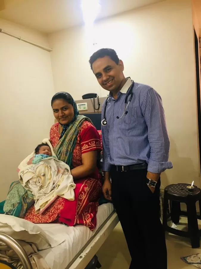 Lifeline Womens Hospital & IVF Centre in Gota - Dr. Maulik Shah, Best IVF Doctor in Gota, Best Gynecologist in Gota - Photo 6