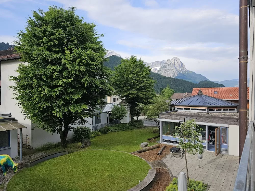 German Center for Pediatric and Adolescent Rheumatology - Photo 4