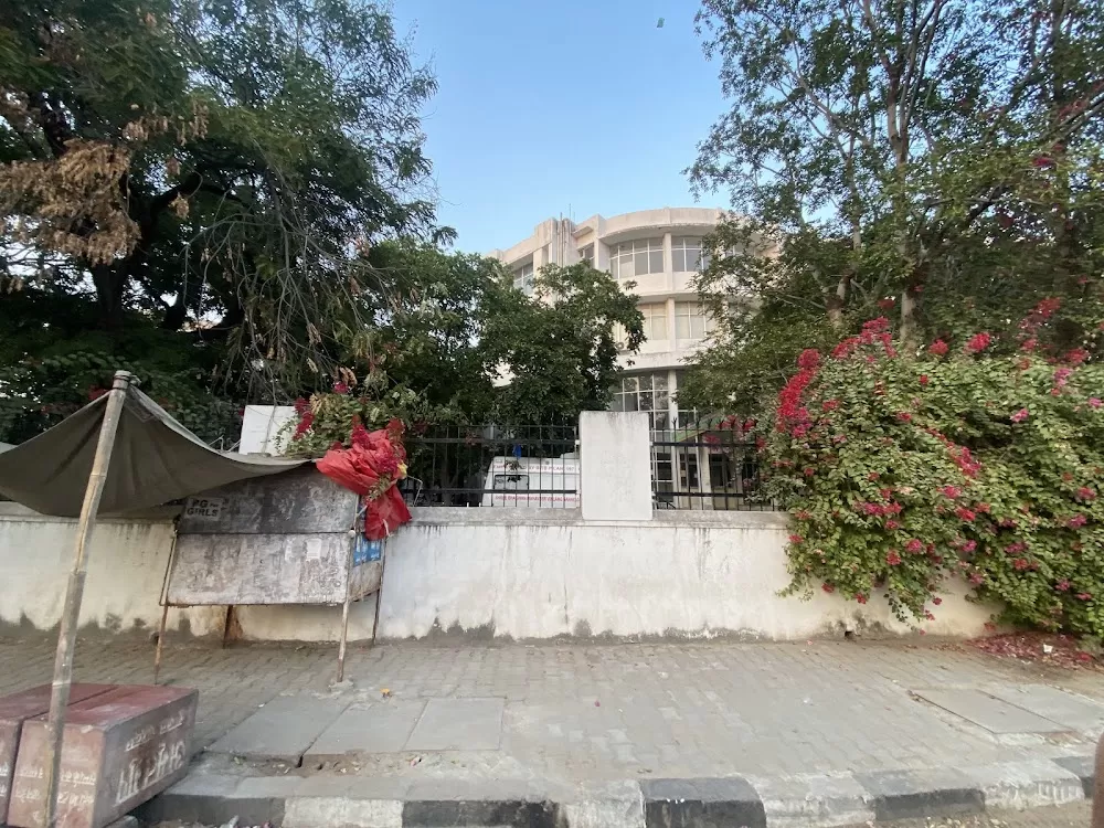 Jaipur Foot (ShreeBhagwan Mahaveer Viklang Sahayata Samiti) SMS Hospital - Photo 7