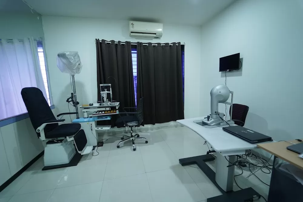 Susheel Eye Clinic | Unit of Dr Agarwals Eye Hospital - Photo 4