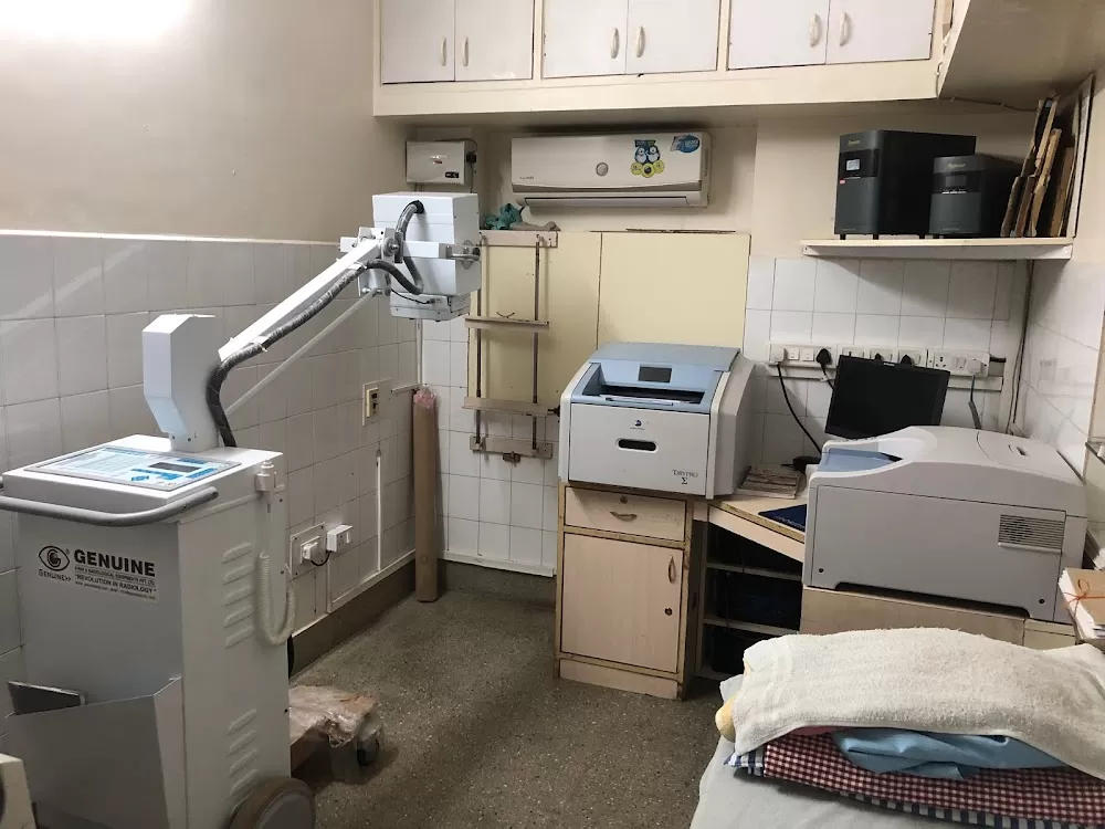 Phoenix Hospital - Photo 2