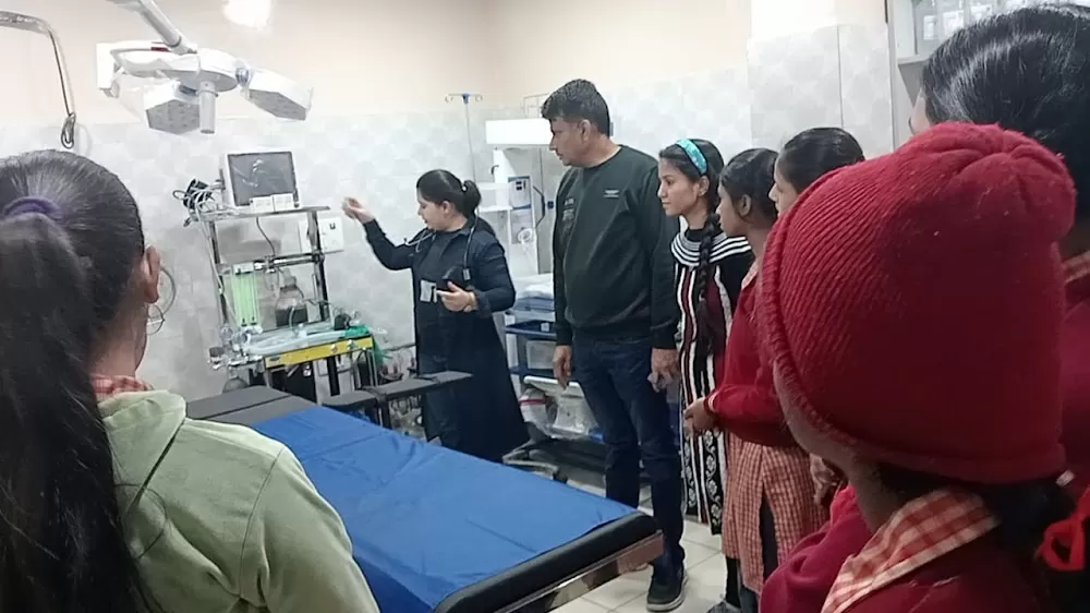 Yaduvanshi Charitable Hospital - Photo 4