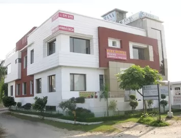 Rana Hospital - Best Eye Centre in Ludhiana/Eye Surgeon/Lasik Laser Surgery/Cataract Surgeon/Retina Surgeon - Photo 4