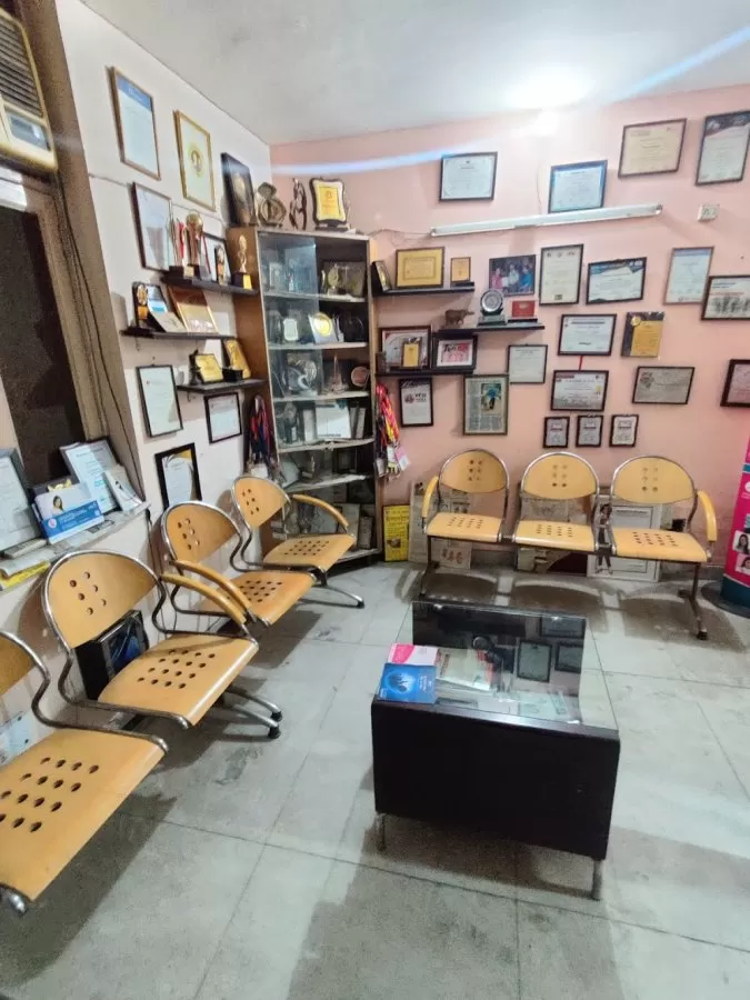 NARULA MULTISPECIALITY CLINIC - Photo 2