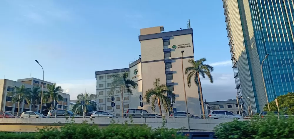 Medistra Hospital - Photo 2