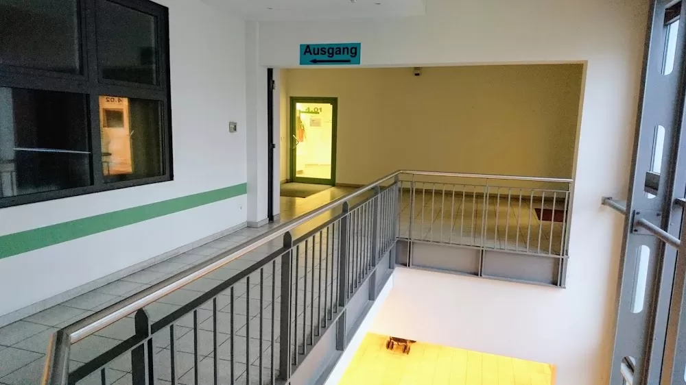Klinik Helle Mitte - Photo 2