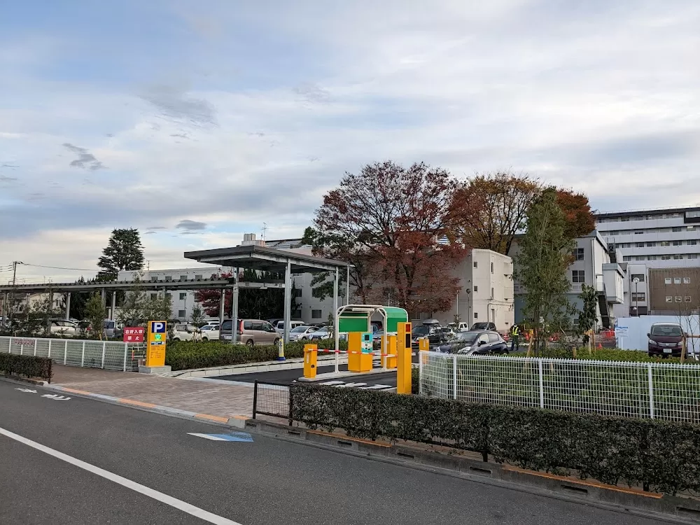 Japanese Red Cross Musashino Hospital - Photo 6