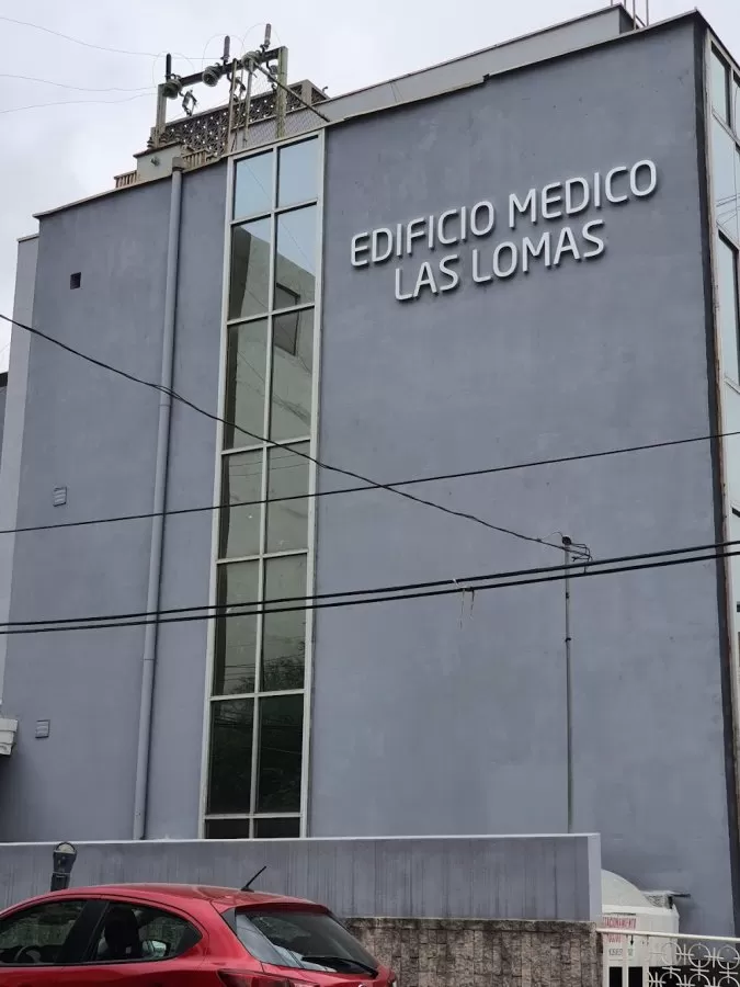 Edificio Médico Las Lomas - Photo 1