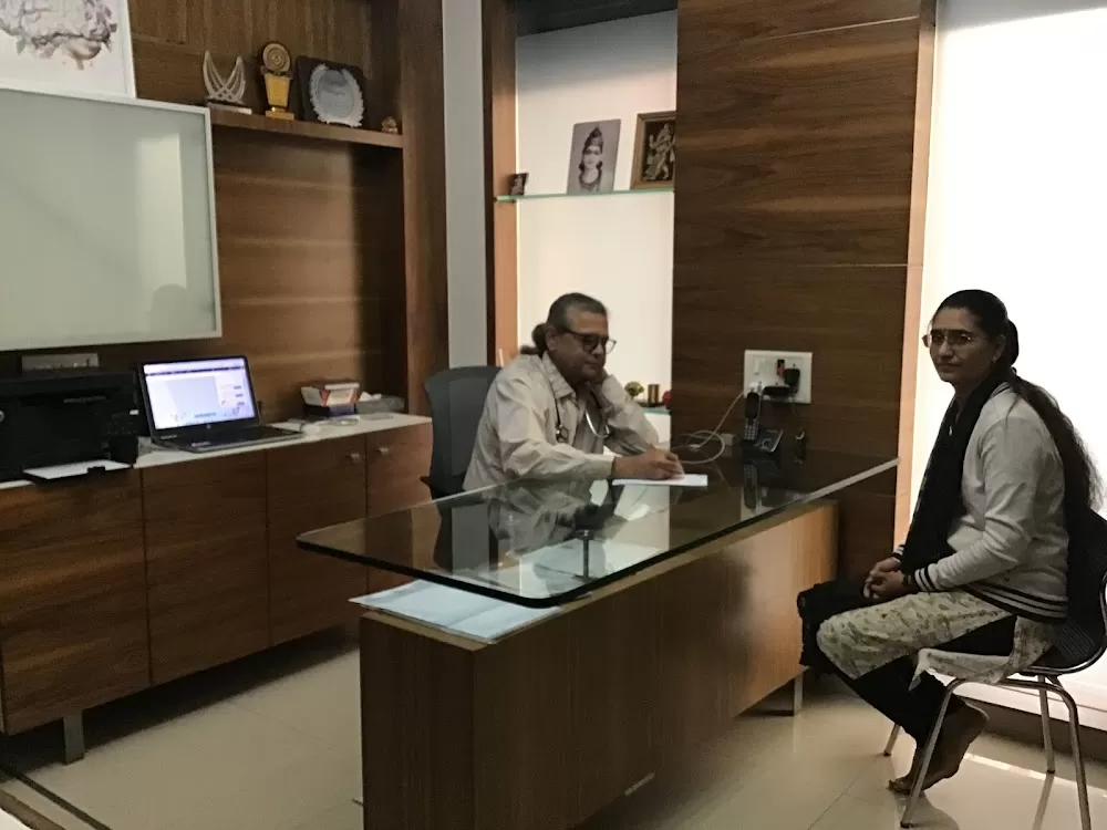 Dr. Manoj Gulhane - Photo 2