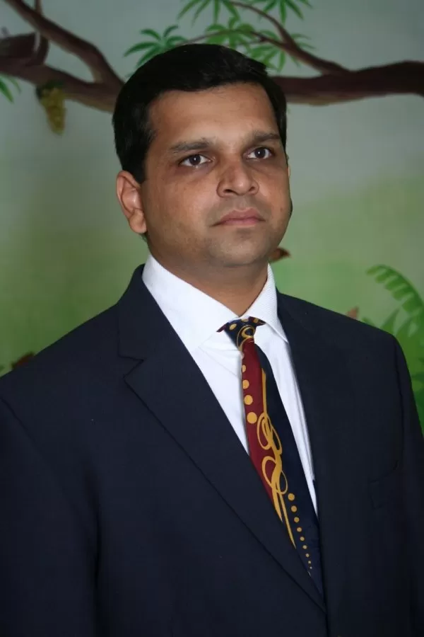 dr kairav kothari - Photo 1