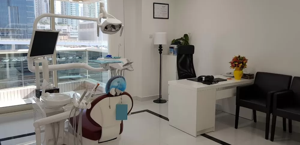 Monroe- Best Medical Center in Al Wasl - Photo 4