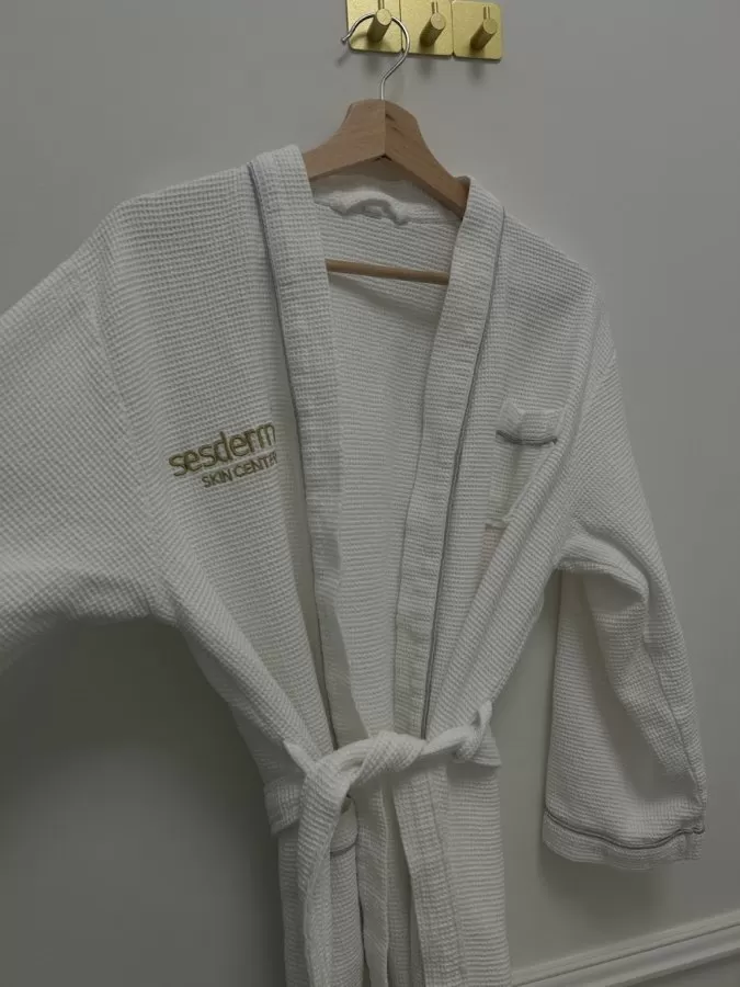 Sesderma skin center Dubai - Photo 3