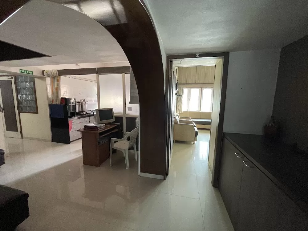 Paras Advanced Center For Fetal Medicine - Gynaecologist in Naranpura - Photo 4