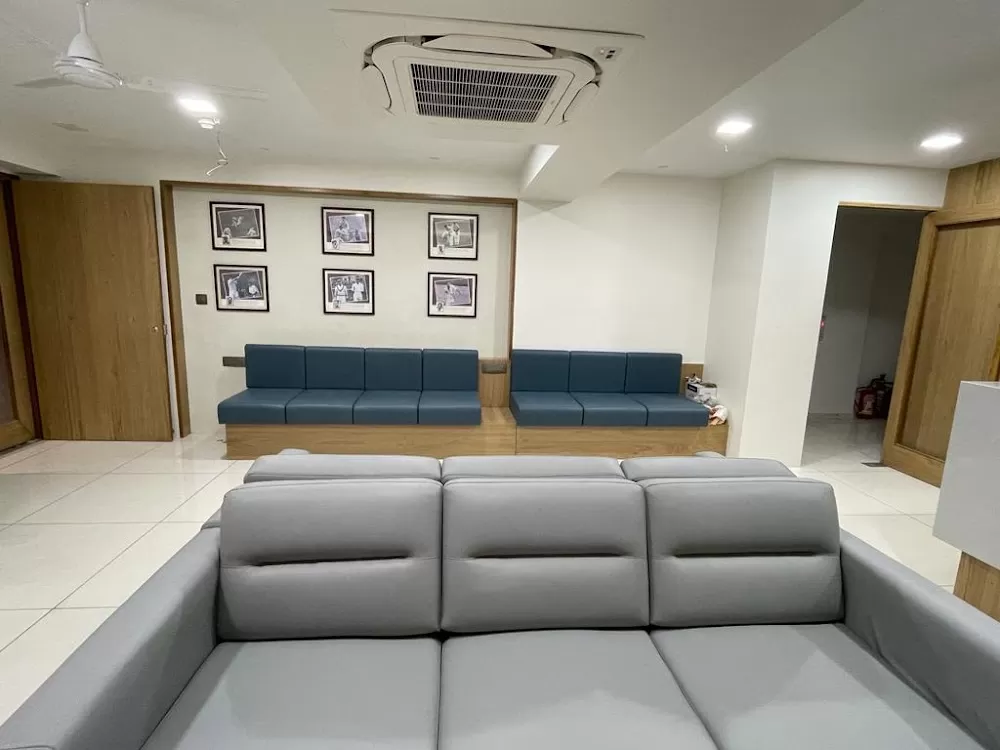 Dr Pratap Desai Eye Hospital - Photo 3