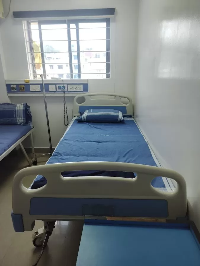 V-Care Hospital - Photo 5