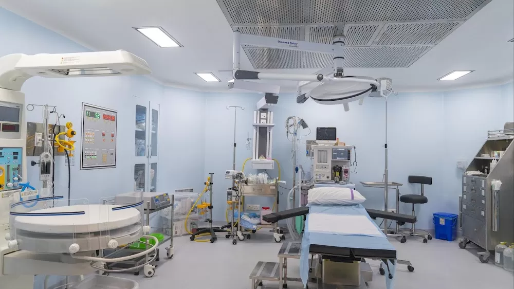 Dr. Pankaj Yadav - Best Pediatrician & Neonatologist in Golf Course Road | Cloudnine Hospitals - Photo 1