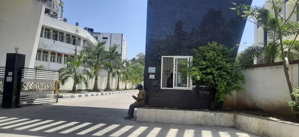 Regional Institute of Ophthalmology and Government Ophthalmic Hospital, Chennai - Photo 8