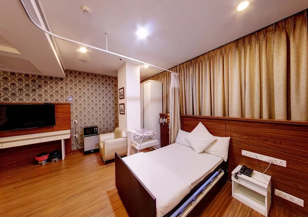 Dr. Kishore Kumar R - Best Pediatrician & Neonatologist in Jayanagar | Cloudnine Hospitals - Photo 8