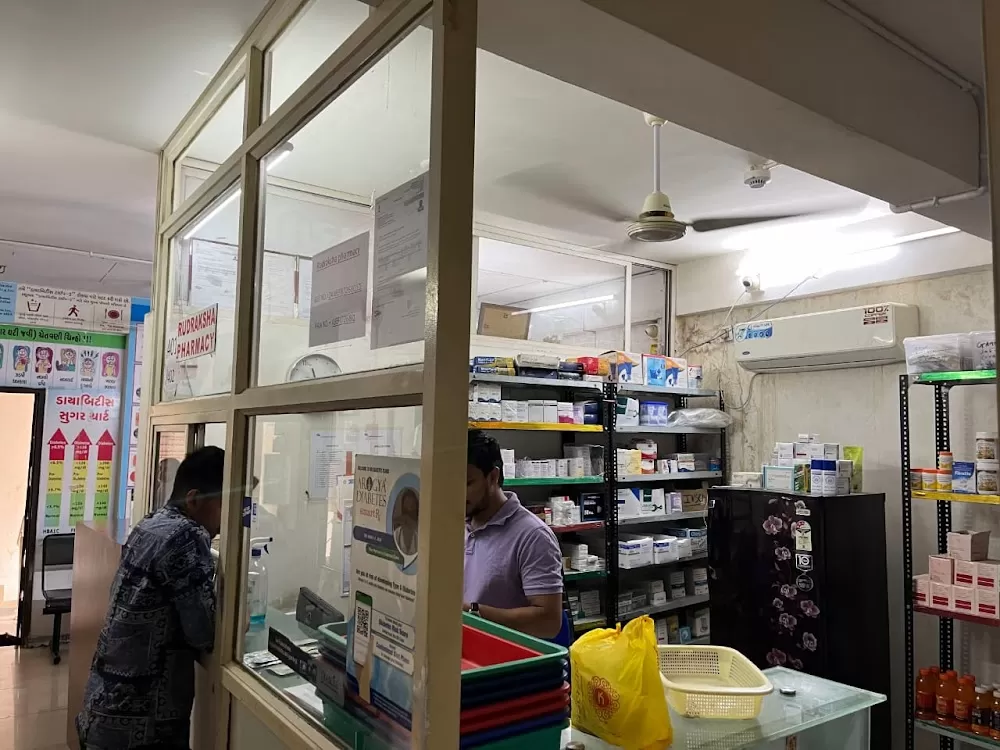 Rudraksha Medical & Eye Care Hospital - Photo 5