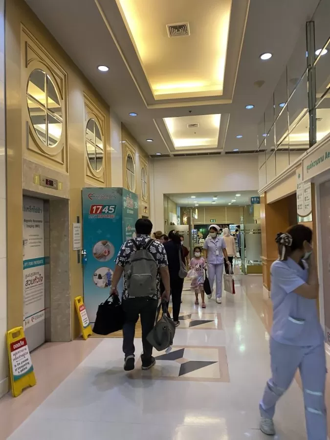 Bangpakok 9 International Hospital - Photo 8
