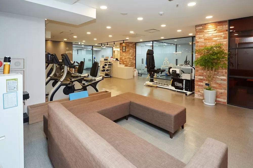 Seoul Seok Hospital - Photo 1