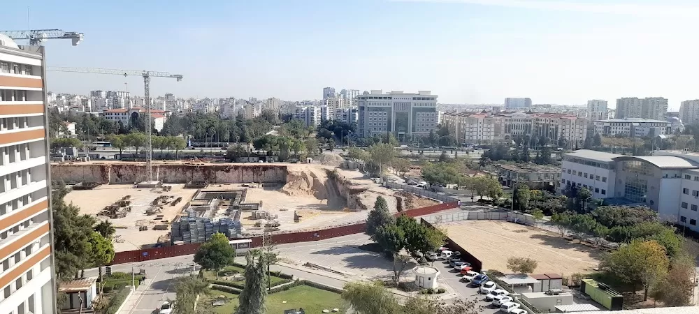 Akdeniz Üniversitesi Hastanesi A Blok - Photo 5