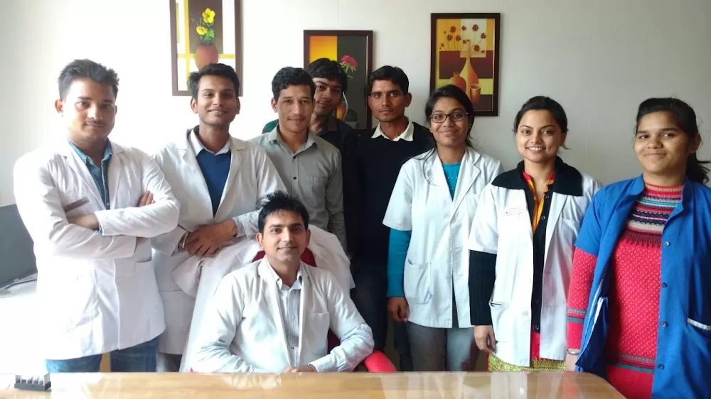 Dr. Anil Yadav Dental Clinic - Photo 5