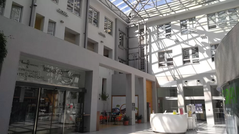 Pavilion A - orthopedics, ophthalmology, oncology, neurology ... - Photo 2