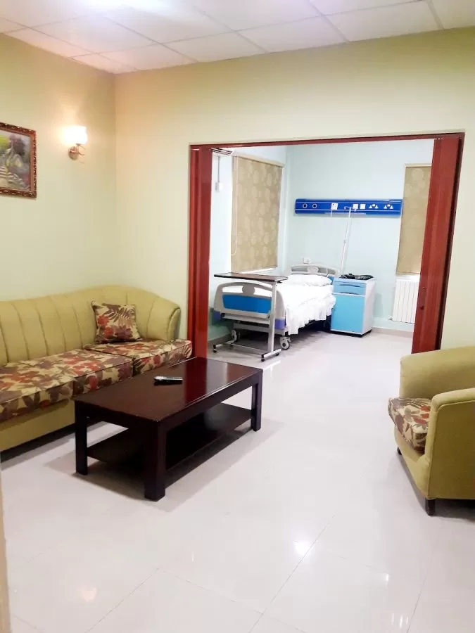 AlAhli Hospital - Photo 8