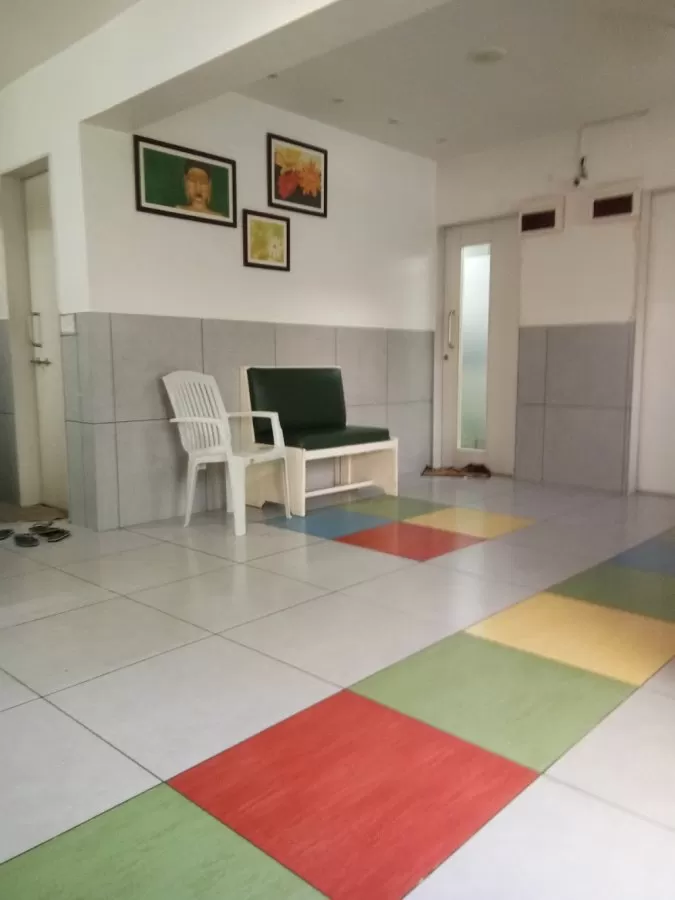Vraj Children Hospital. Dr Bankim Parikh - Photo 4