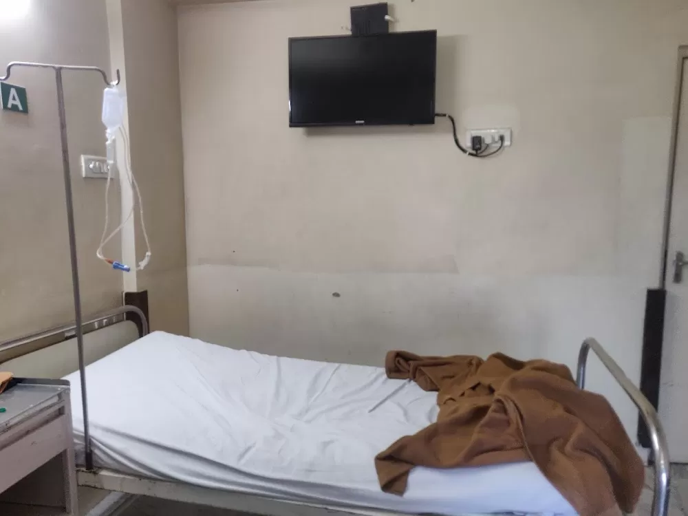 Prayag Hospital & Research Centre - Photo 5