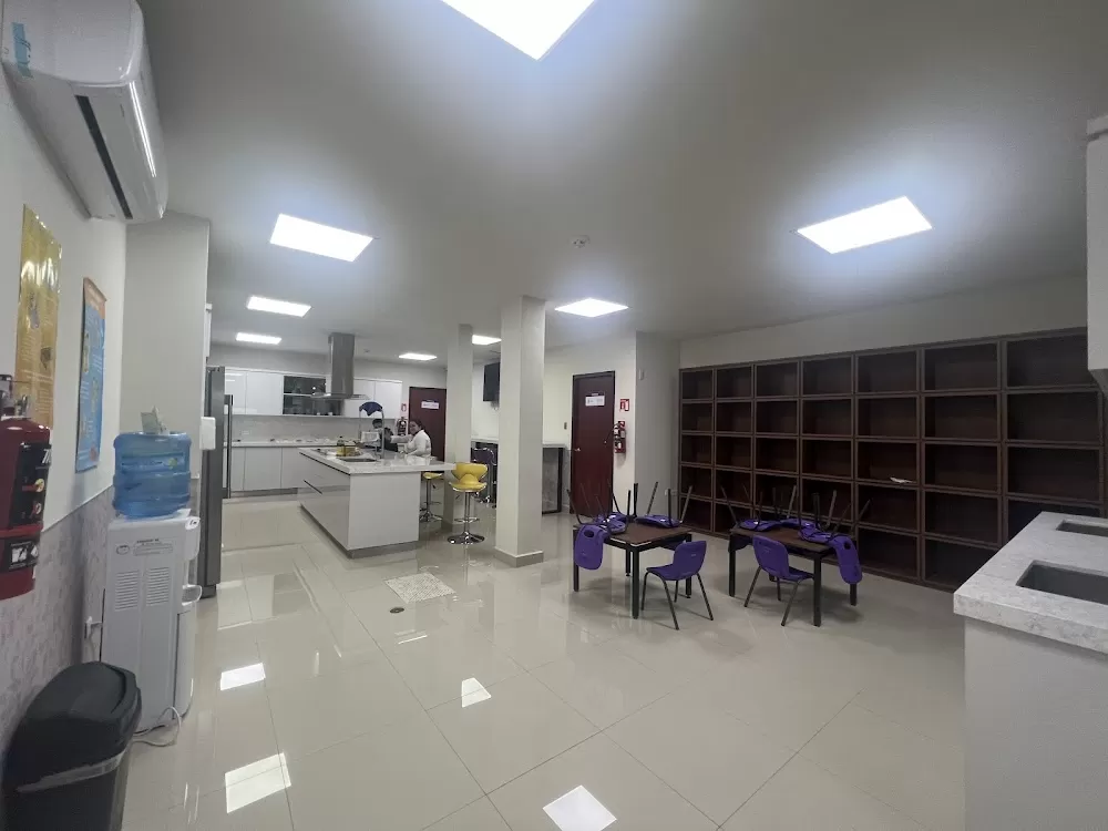 UNEME PEDIÁTRICA - Photo 2