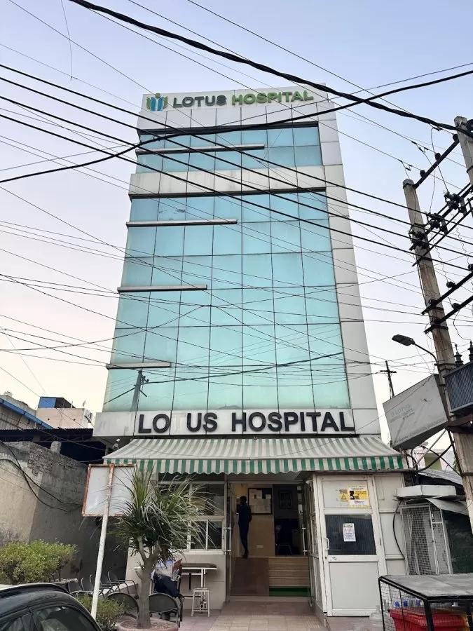 Lotus Hospital (Advanced Laparoscopic, Maternity & Surgical Center Of Excellence) - Photo 3