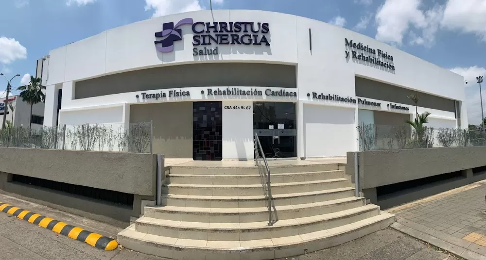 Centro de Medicina Física y Rehabilitación - Christus Sinergia - Photo 2