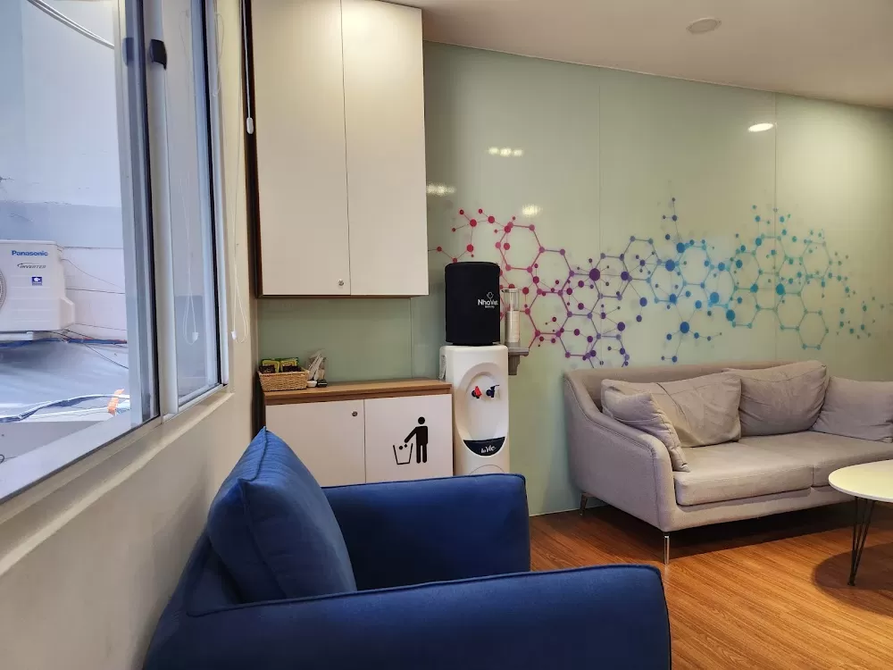 Nhaviet Dental Implant Center - Photo 2