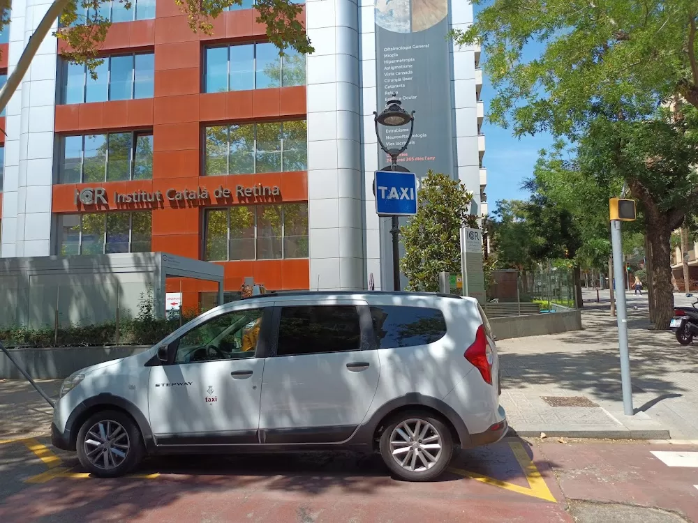 Institut Català de Retina - Photo 8
