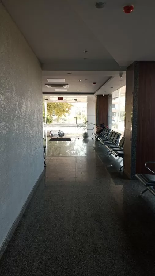 RAGHURAJ HOSPITAL - Photo 2