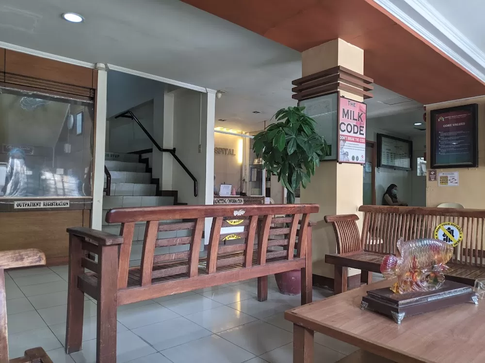 Divine Mercy Hospital - Photo 4