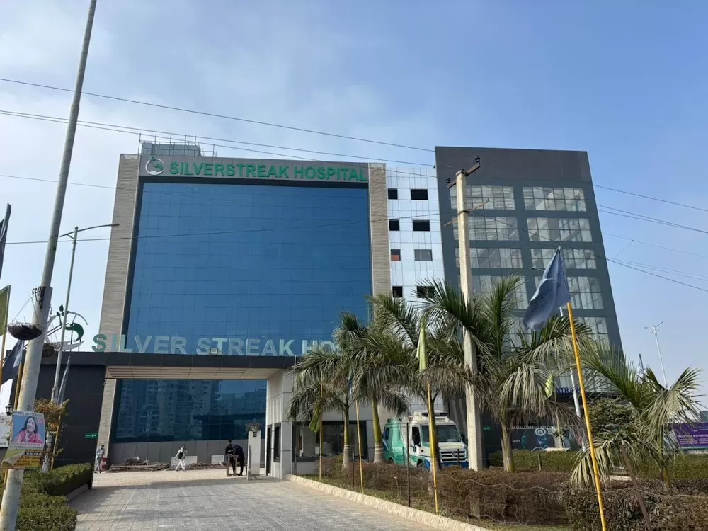 SilverStreak Multispeciality Hospital - Photo 4
