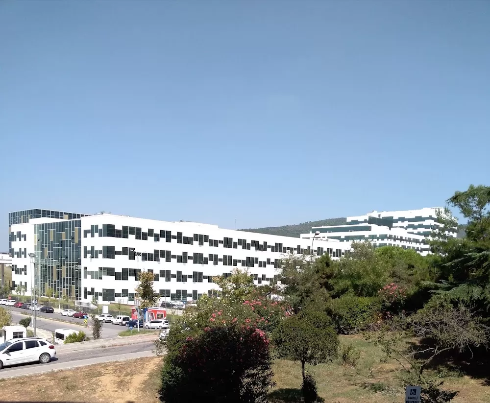 Süreyyapaşa Chest Diseases and Chest Surgery Training and Research Hospital - Photo 4