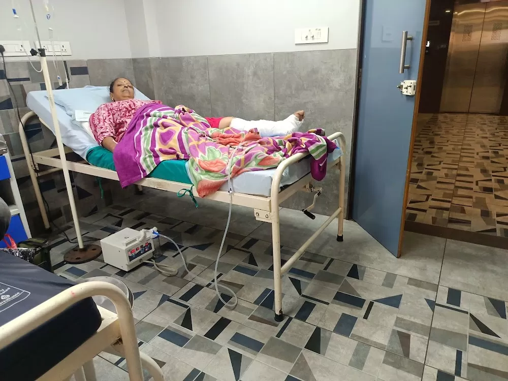 SIDDHI I.C.U & MULTISPECIALITY HOSPITAL - Photo 3