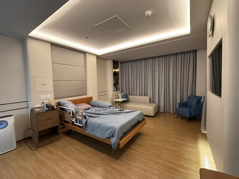 Samitivej Sriracha Hospital - Photo 7
