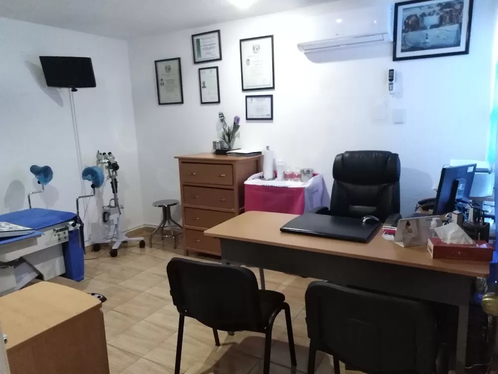 Especialidades Médicas - Photo 2