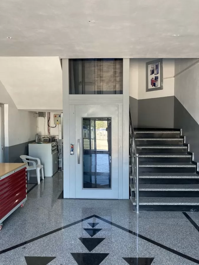 Sante Medical Center - Photo 7